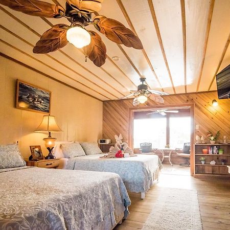 Utila Lodge Eksteriør bilde